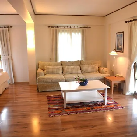 Efe Gocek Hotel 2*