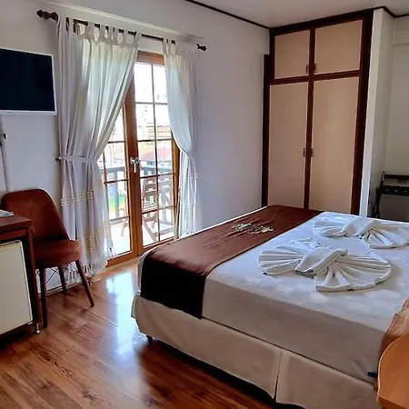 Efe Gocek Hotel 2*